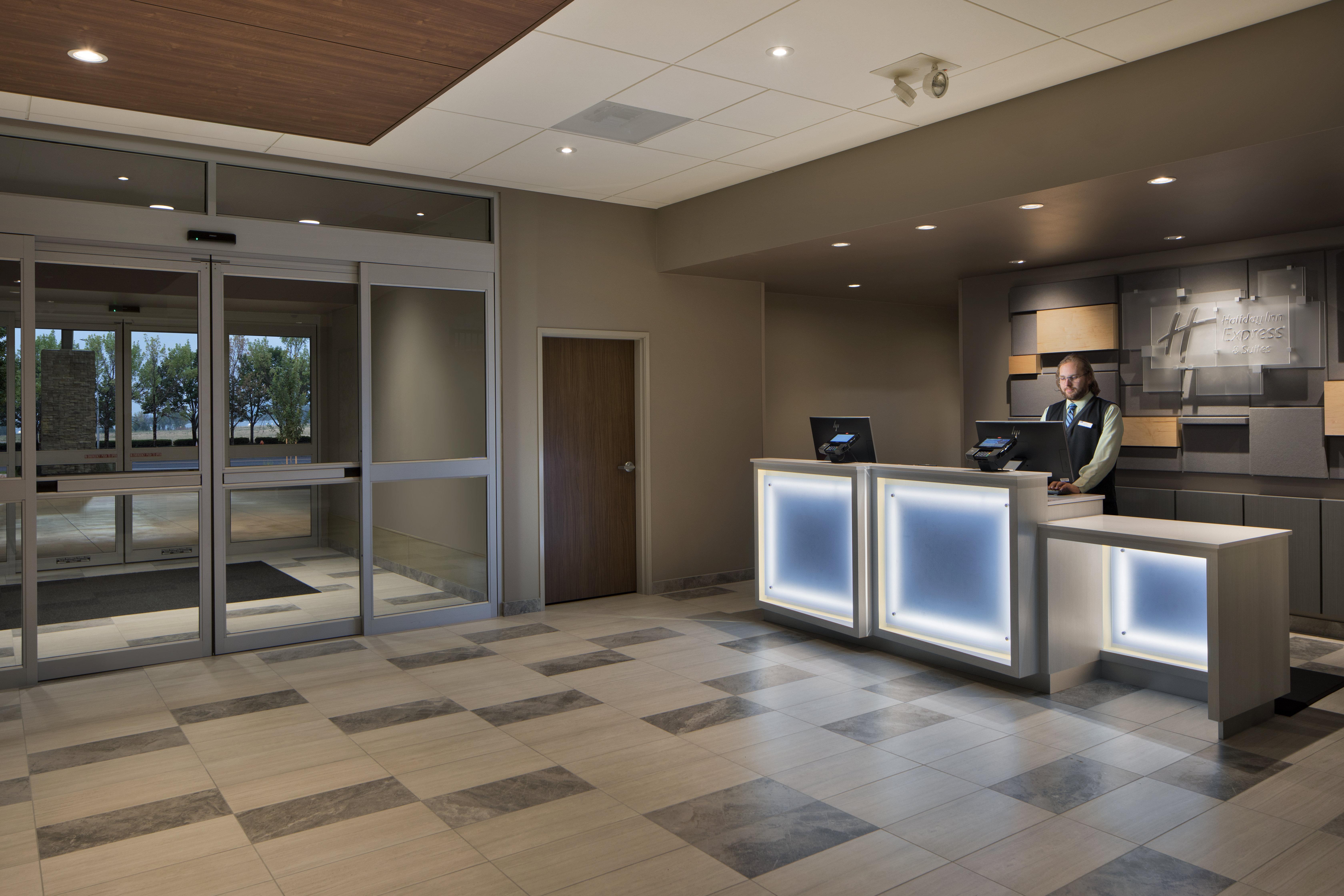 Holiday Inn Express & Suites - Portland Airport - Cascade Stn By Ihg Esterno foto